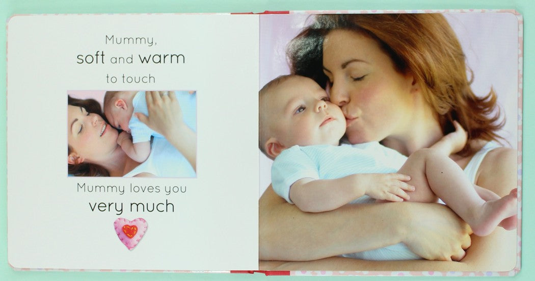 Mummy Loves Me: A Special Hugs and Snuggles Book